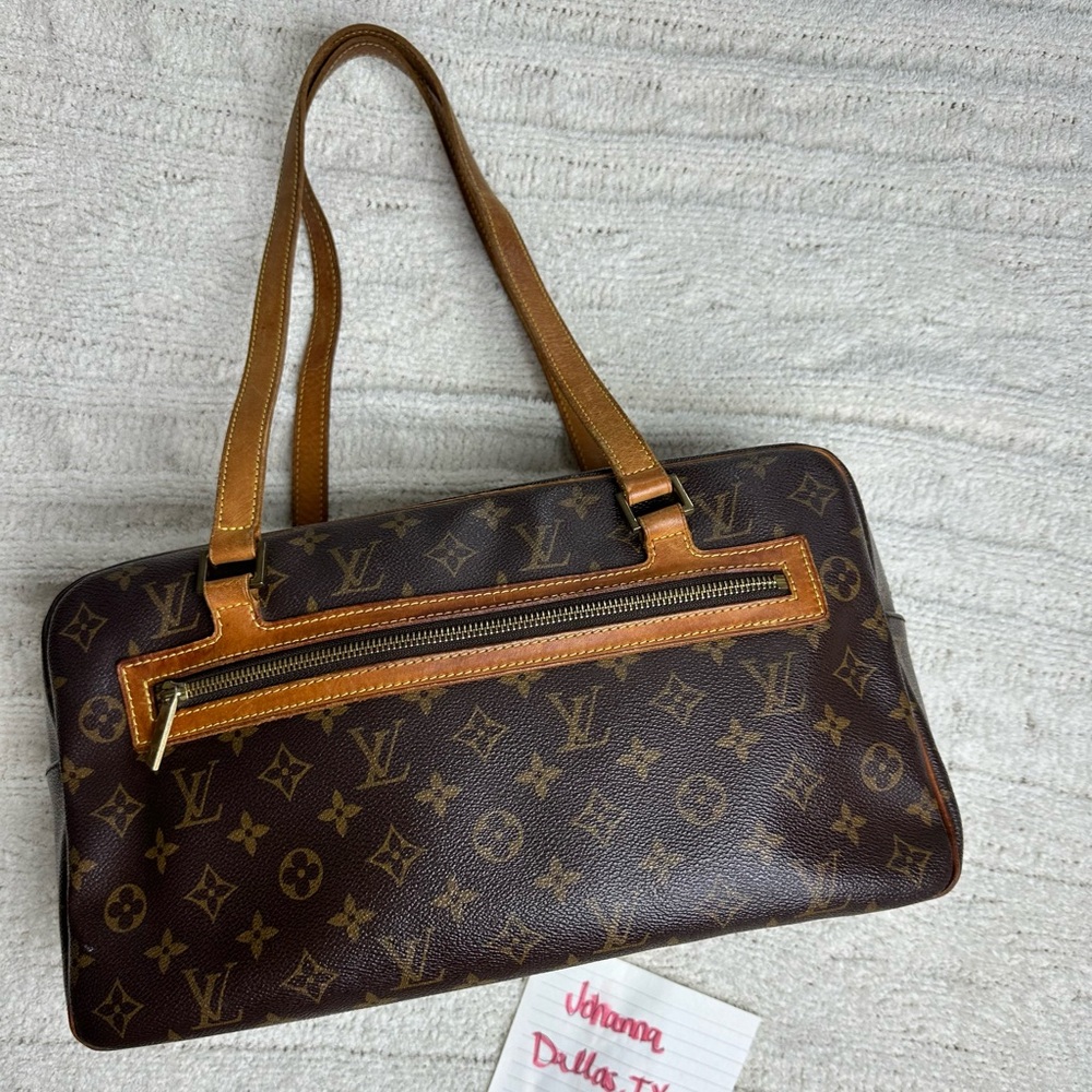 Vintage Louis Vuitton Cite GM